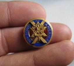 old version of 20 year Veteran pin